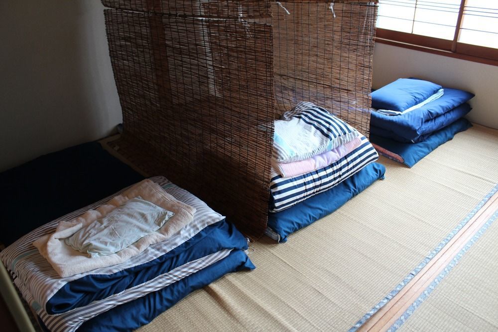 Guest House Shikotsu Kamui Тітосе Екстер'єр фото